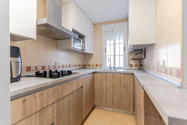 Piso de 2 habitaciones en Gabia Grande, Las Gabias en venta - 139.000 € (Ref: 9426614)