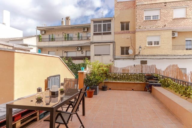 Piso de 2 habitaciones en Gabia Grande, Las Gabias en venta - 139.000 € (Ref: 9426614)