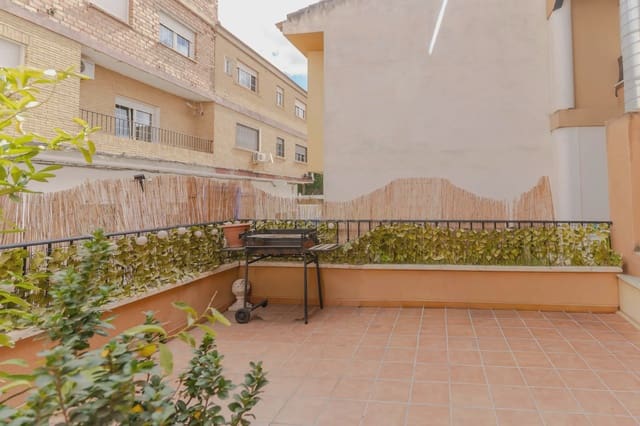 Piso de 2 habitaciones en Gabia Grande, Las Gabias en venta - 139.000 € (Ref: 9426614)