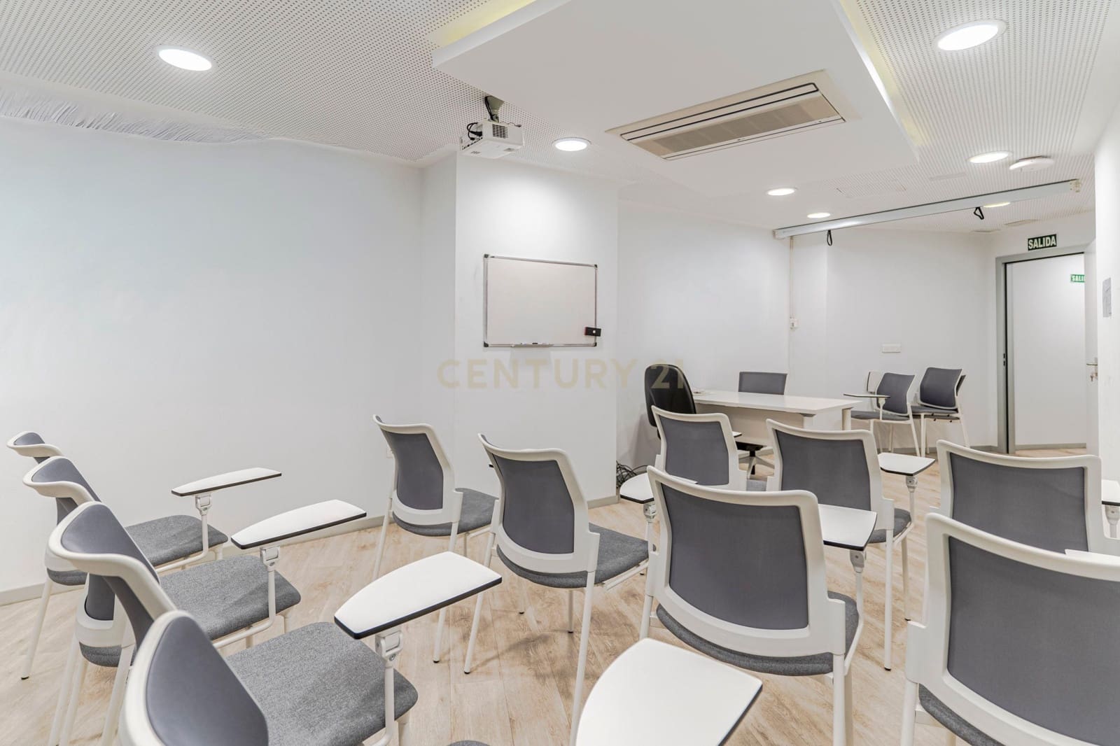 4 soveværelse Lejlighed til salg i Granada by - € 550.000 (Ref: 9426705)