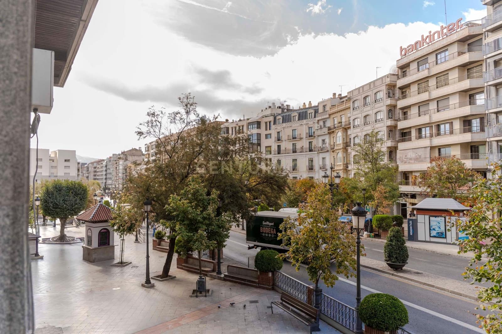 4 soveværelse Lejlighed til salg i Granada by - € 550.000 (Ref: 9426705)