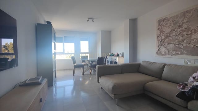 2 sypialnia Apartament do wynajęcia w La Zubia z basenem - 900 € (Ref: 9432867)