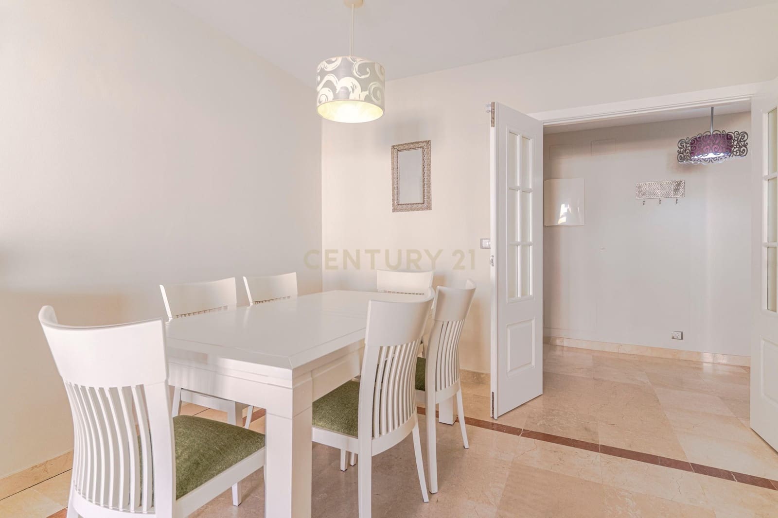 3 soveværelse Lejlighed til salg i Manilva med swimmingpool garage - € 425.000 (Ref: 9436317)