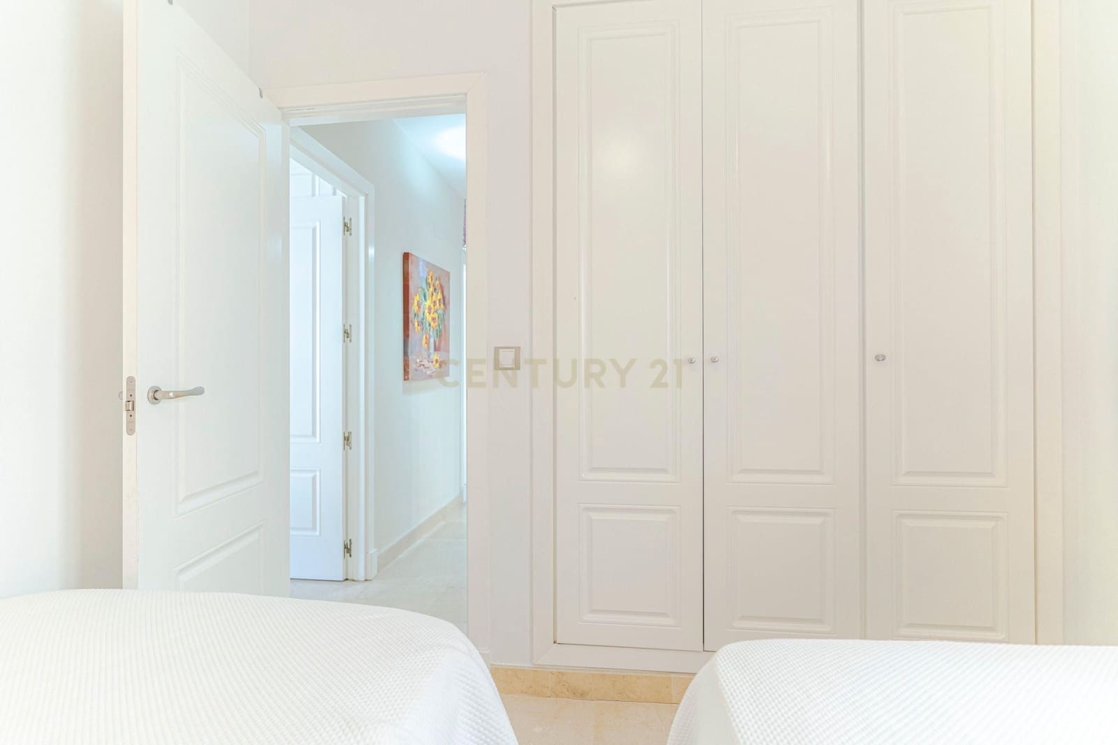 3 soveværelse Lejlighed til salg i Manilva med swimmingpool garage - € 425.000 (Ref: 9436317)