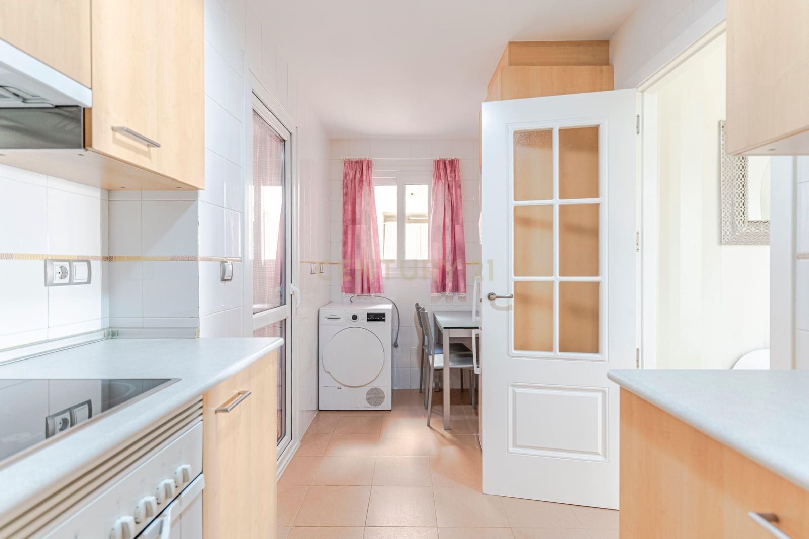 3 soveværelse Lejlighed til salg i Manilva med swimmingpool garage - € 425.000 (Ref: 9436317)