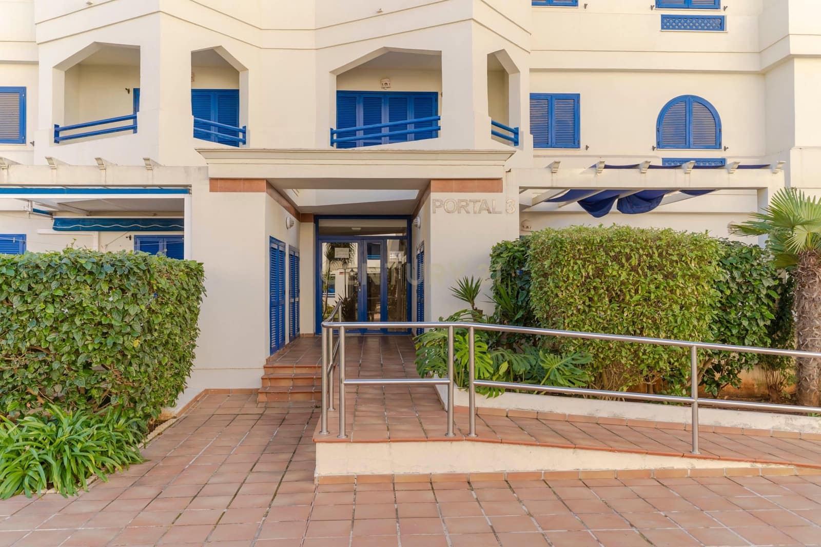 3 soveværelse Lejlighed til salg i Manilva med swimmingpool garage - € 425.000 (Ref: 9436317)