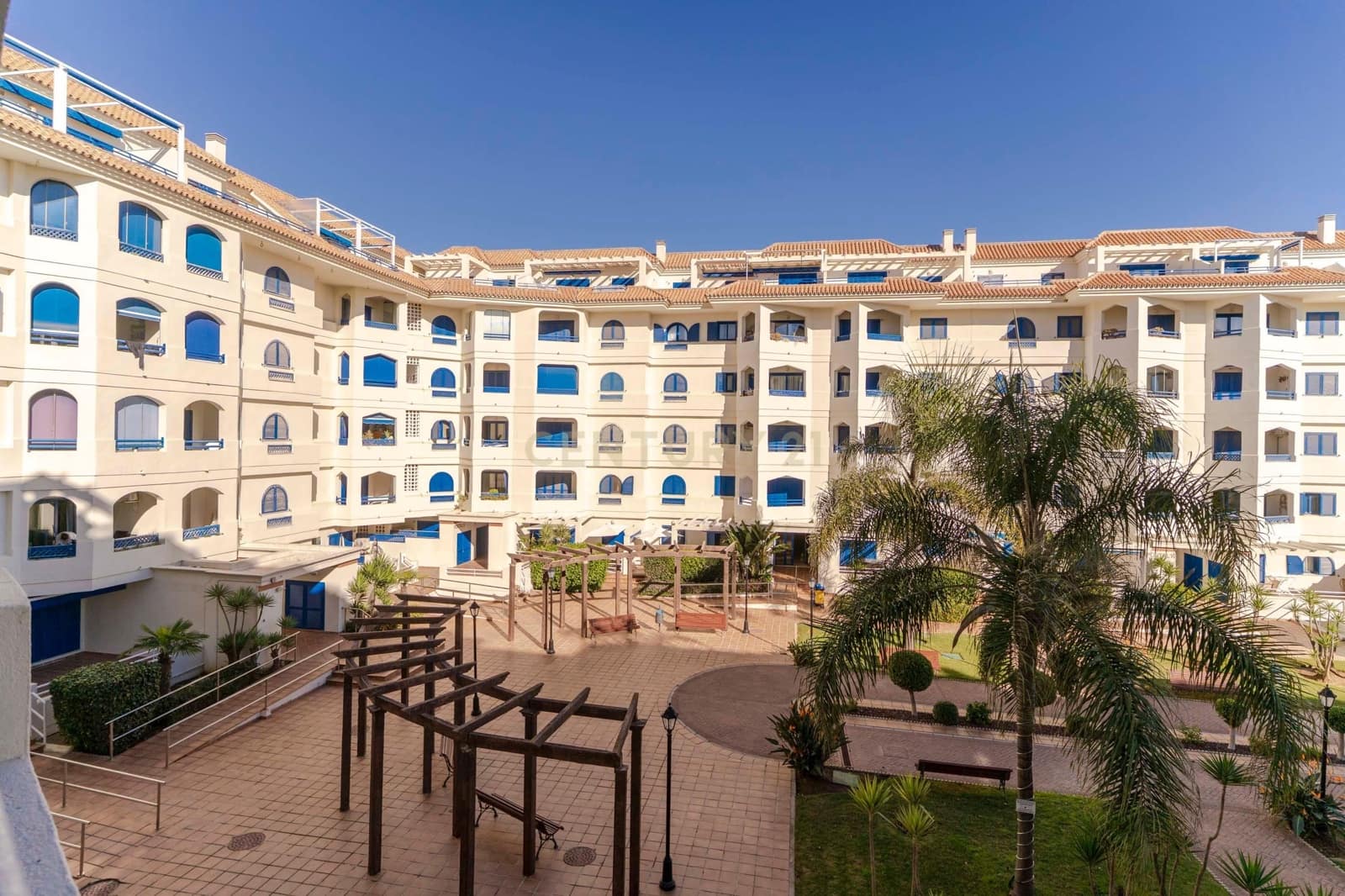 3 soveværelse Lejlighed til salg i Manilva med swimmingpool garage - € 425.000 (Ref: 9436317)