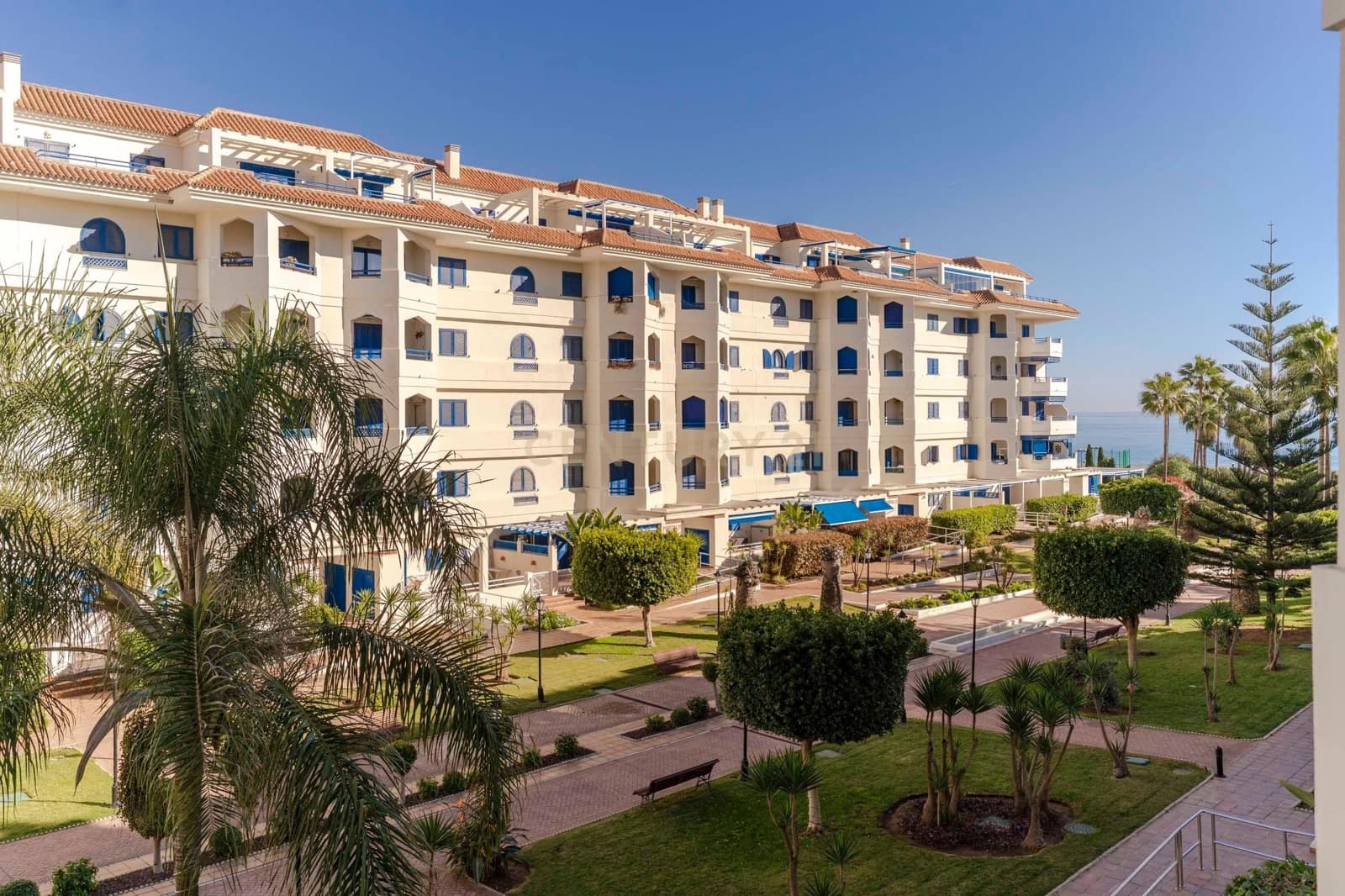 3 soveværelse Lejlighed til salg i Manilva med swimmingpool garage - € 425.000 (Ref: 9436317)