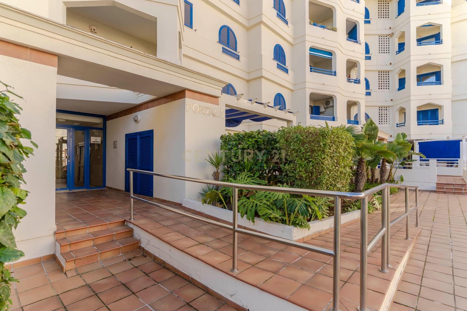 3 soveværelse Lejlighed til salg i Manilva med swimmingpool garage - € 425.000 (Ref: 9436317)