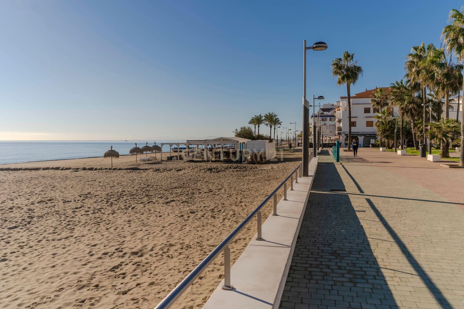 3 soveværelse Lejlighed til salg i Manilva med swimmingpool garage - € 425.000 (Ref: 9436317)