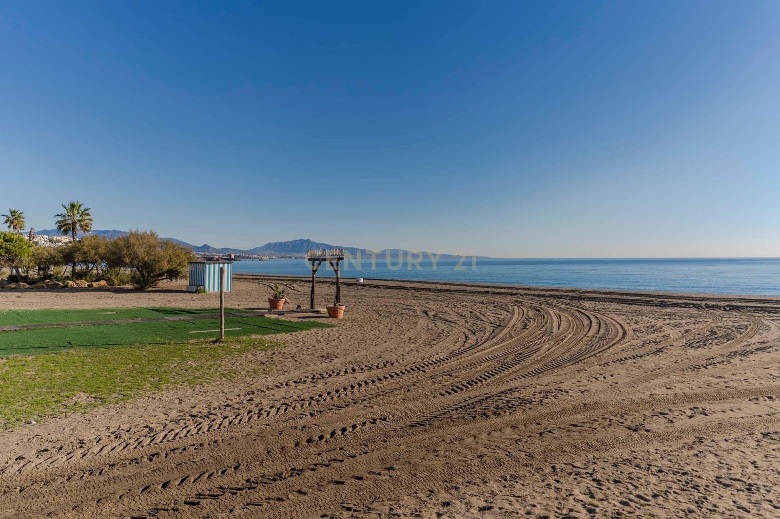 3 soveværelse Lejlighed til salg i Manilva med swimmingpool garage - € 425.000 (Ref: 9436317)