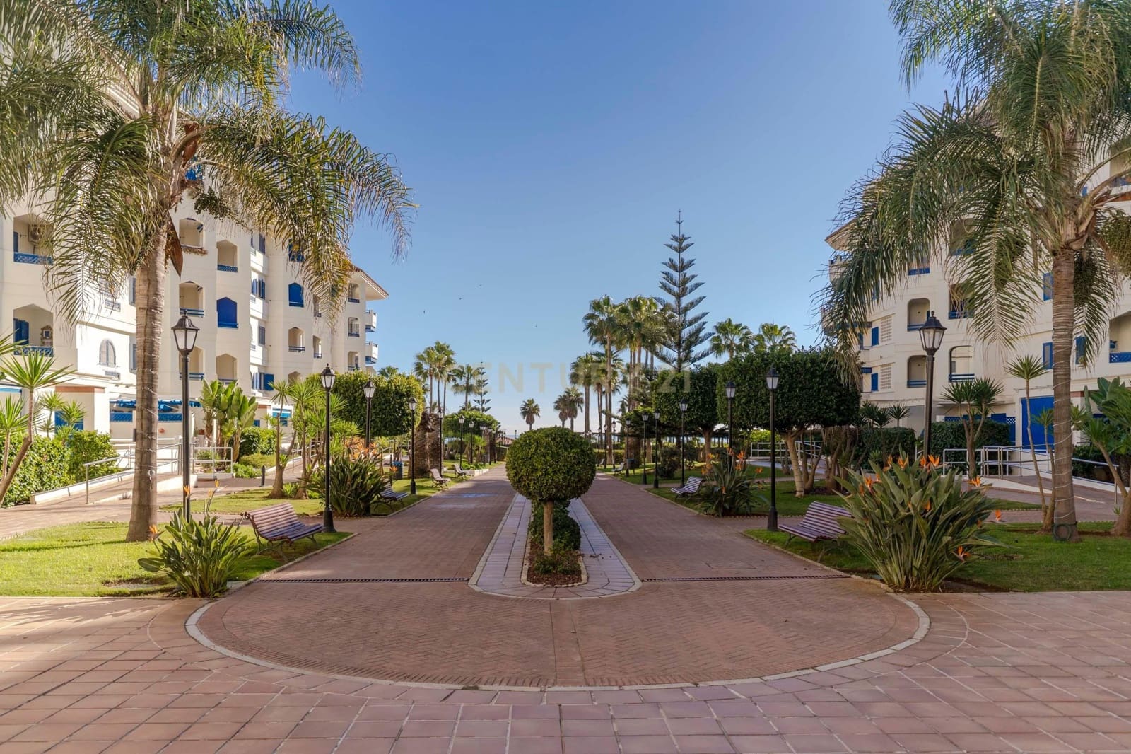 3 soveværelse Lejlighed til salg i Manilva med swimmingpool garage - € 425.000 (Ref: 9436317)