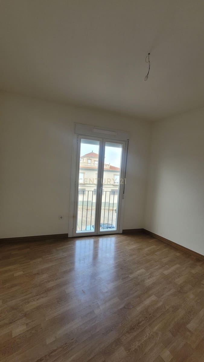 3 quarto Apartamento para venda em Las Gabias com piscina - 139 290 € (Ref: 9438957)