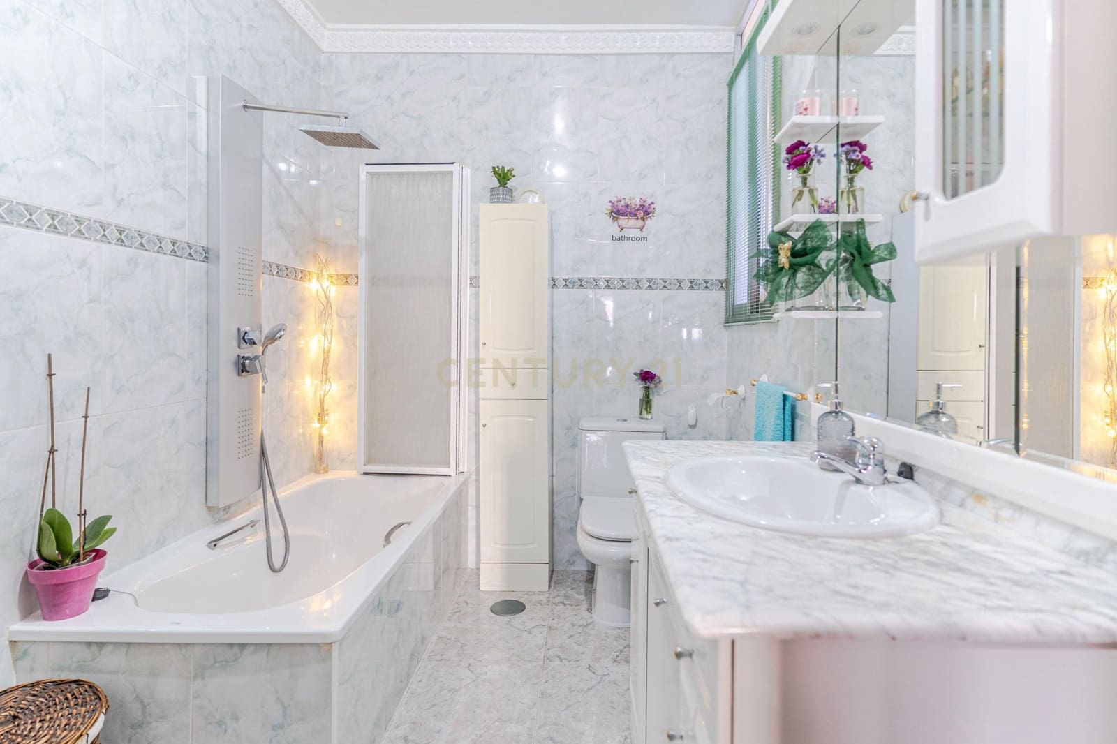 4 slaapkamer Appartement te koop in Pinos Puente - € 108.000 (Ref: 9444903)