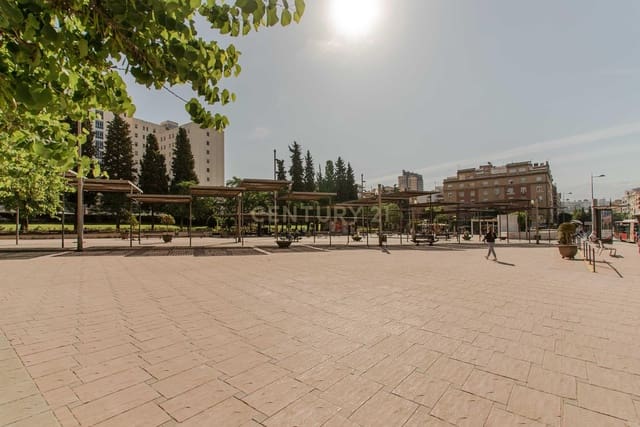 Garage til salg i Pedanias de Granada, Granada by - € 19.000 (Ref: 9449871)