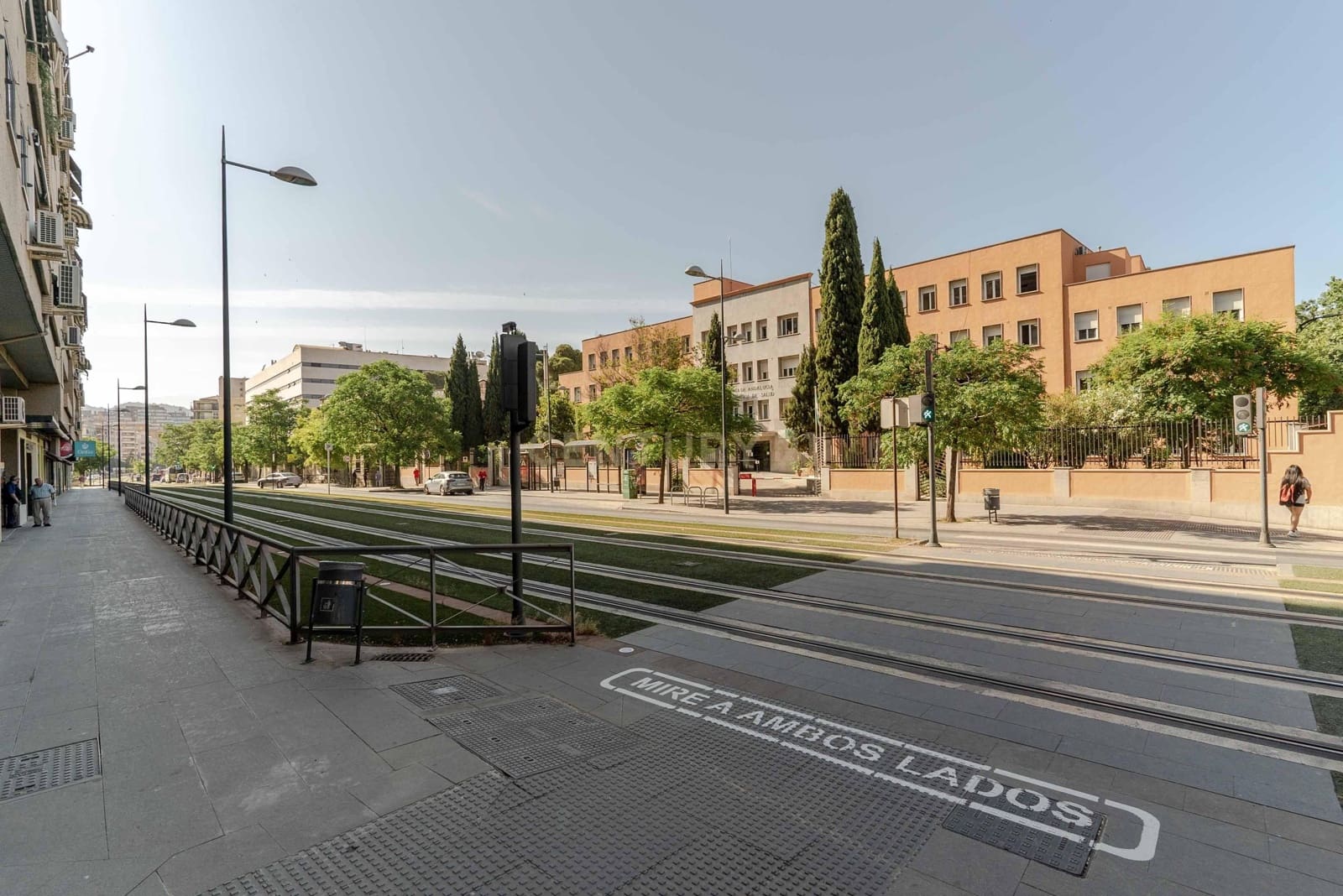 Garage til salg i Granada by - € 19.000 (Ref: 9449871)