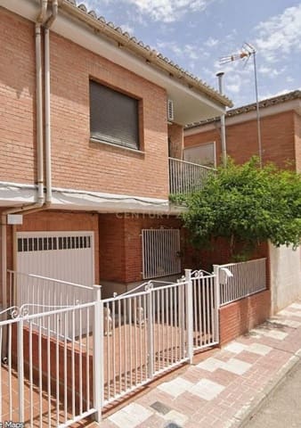 4 chambre Maison de Ville à vendre à Maracena - 235 000 € (Ref: 9450922)