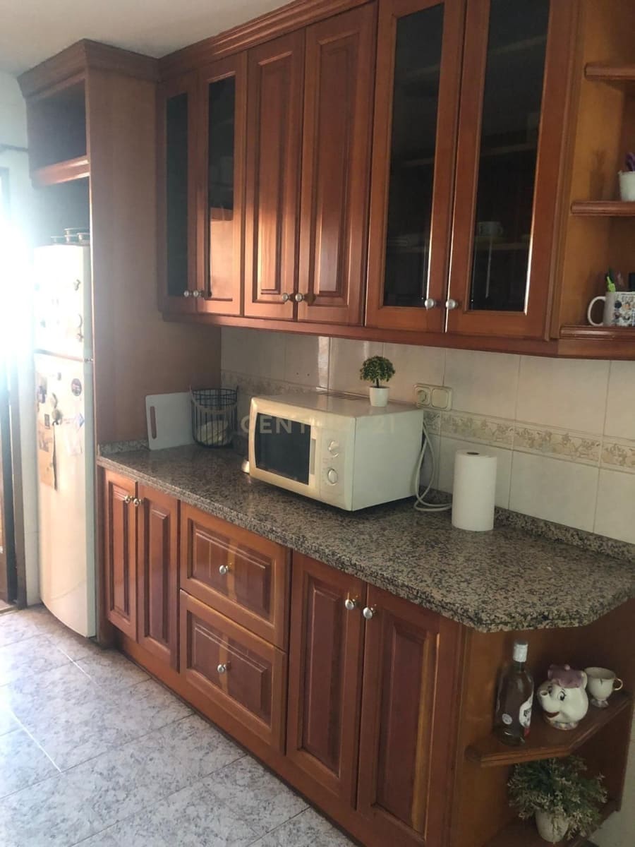 4 chambre Maison de Ville à vendre à Maracena - 235 000 € (Ref: 9450922)