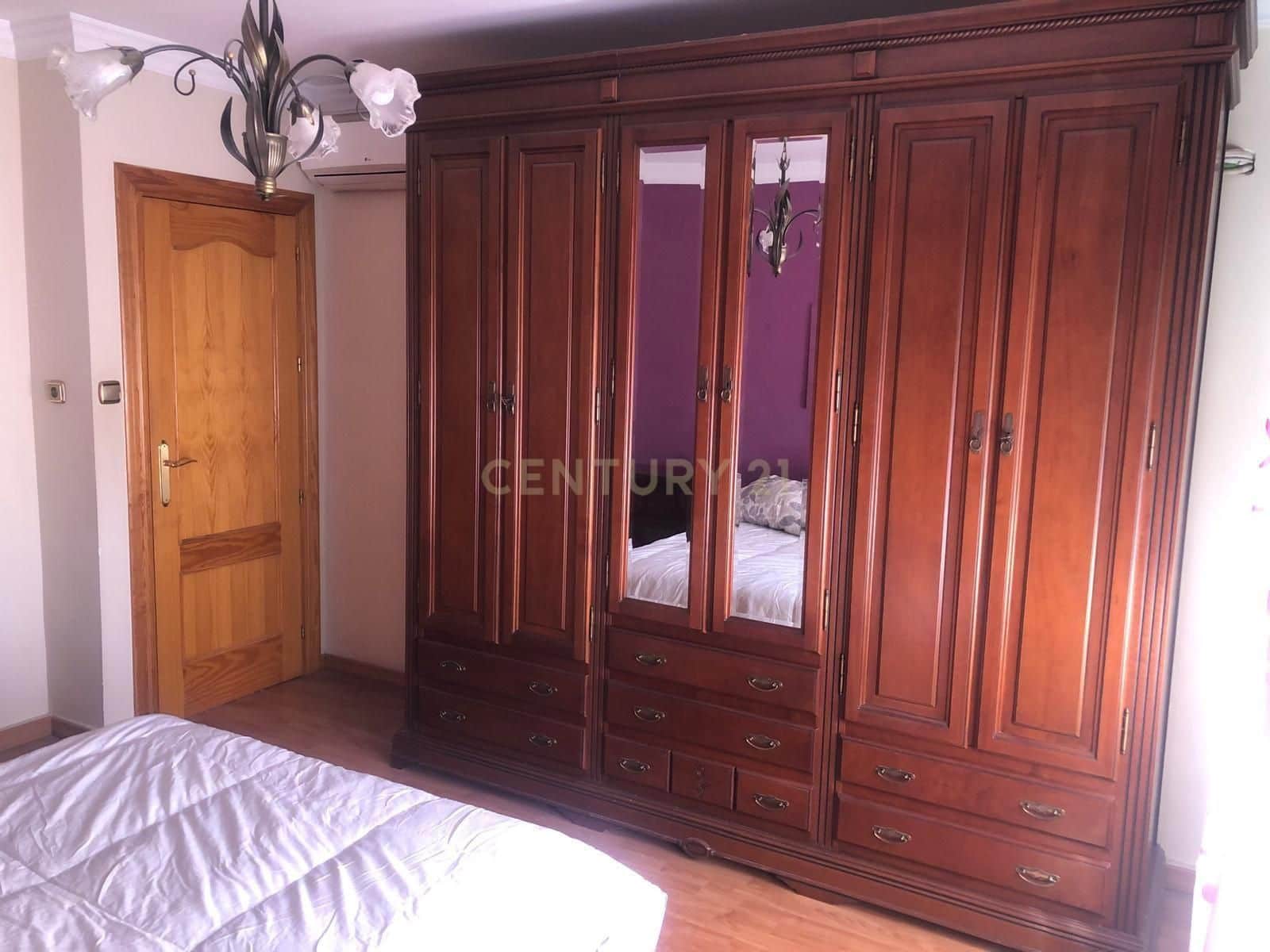 4 chambre Maison de Ville à vendre à Maracena - 235 000 € (Ref: 9450922)