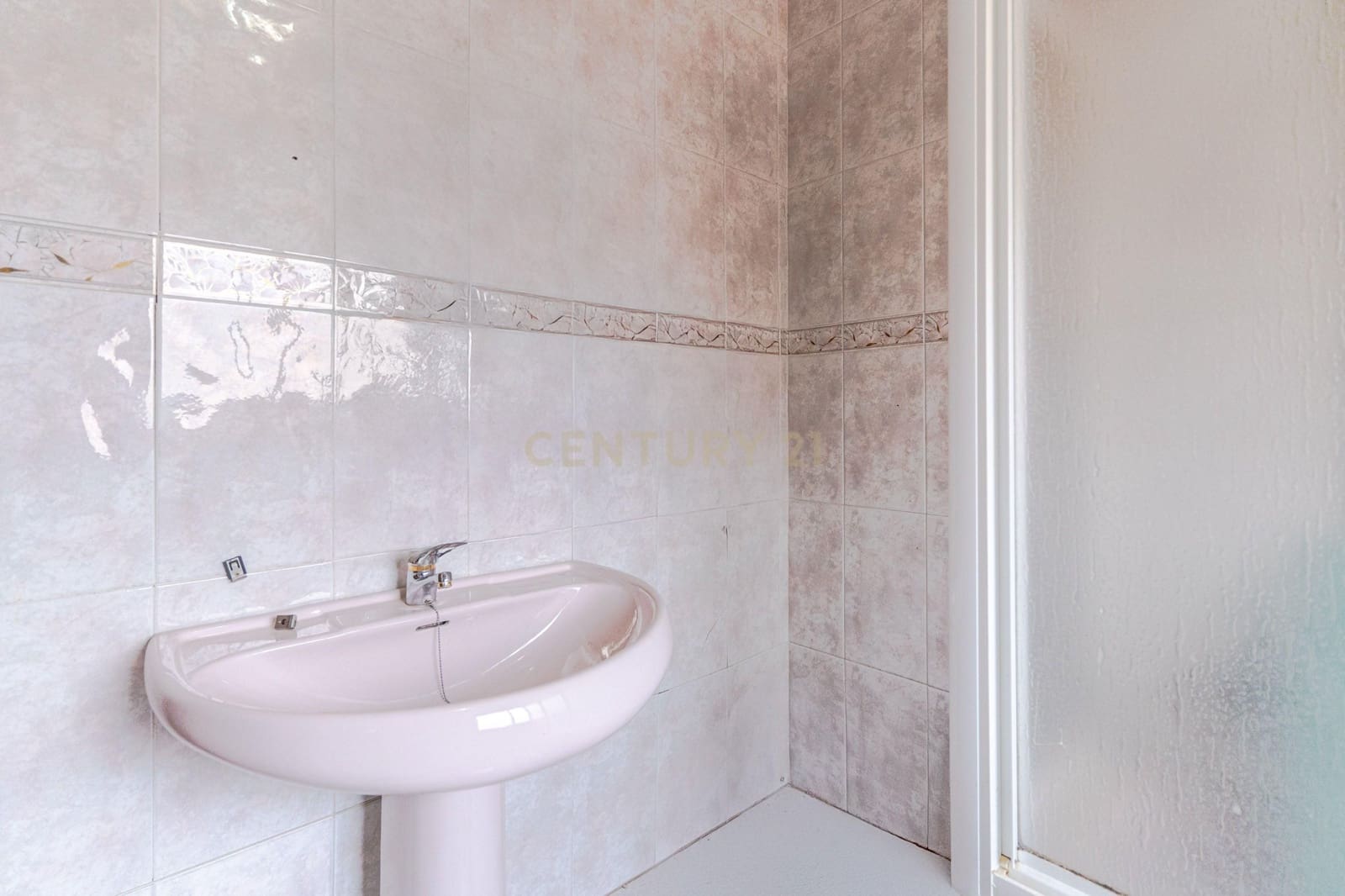 4 soverom Hus til salgs i Maracena - € 235 000 (Ref: 9450922)