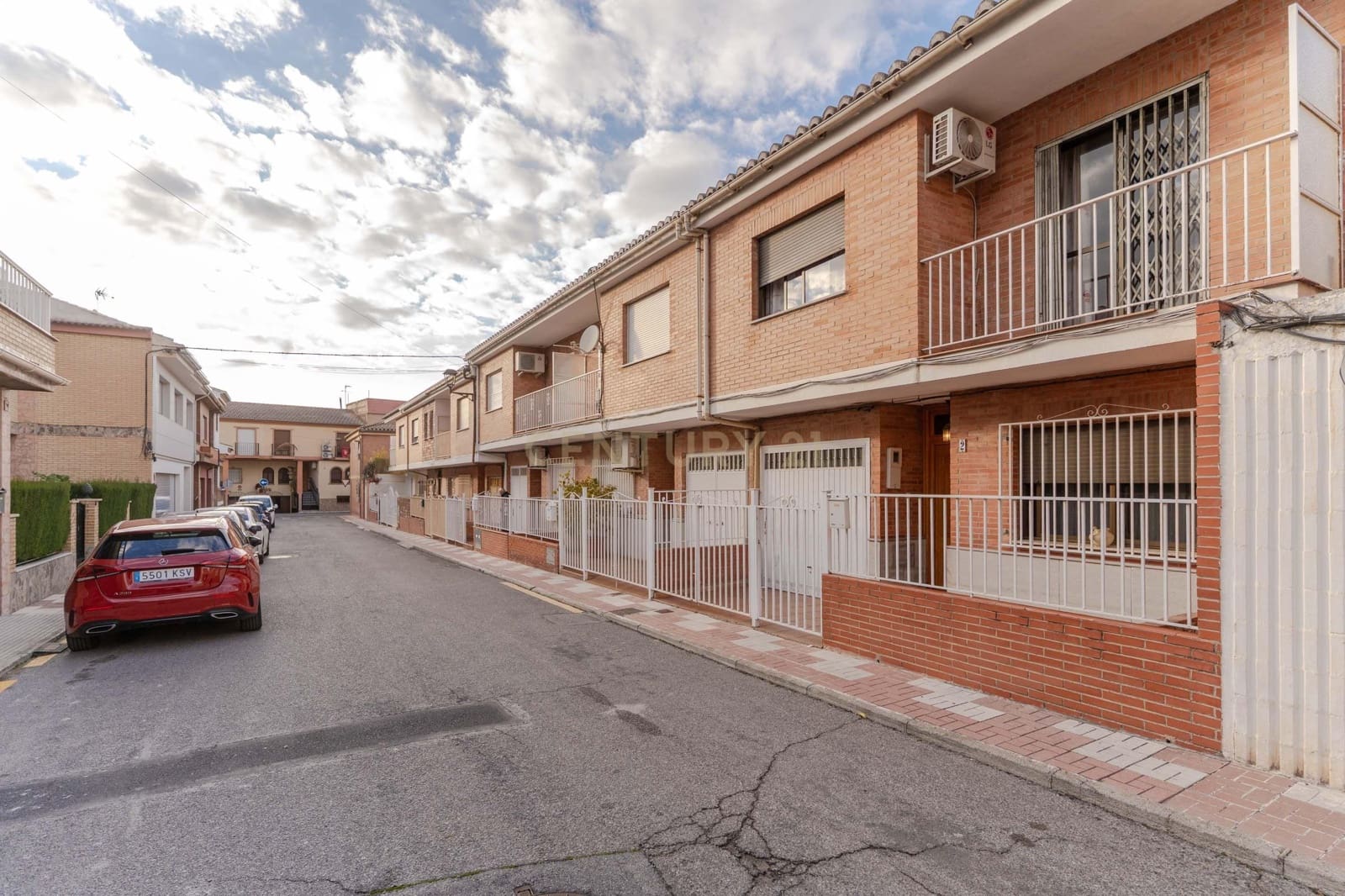 4 soverom Hus til salgs i Maracena - € 235 000 (Ref: 9450922)