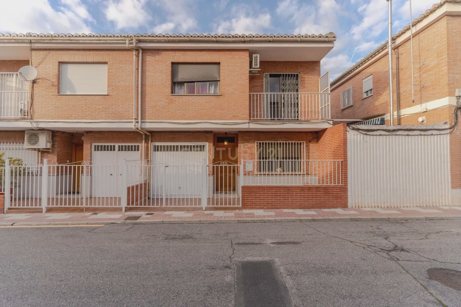 4 soverom Hus til salgs i Maracena - € 235 000 (Ref: 9450922)