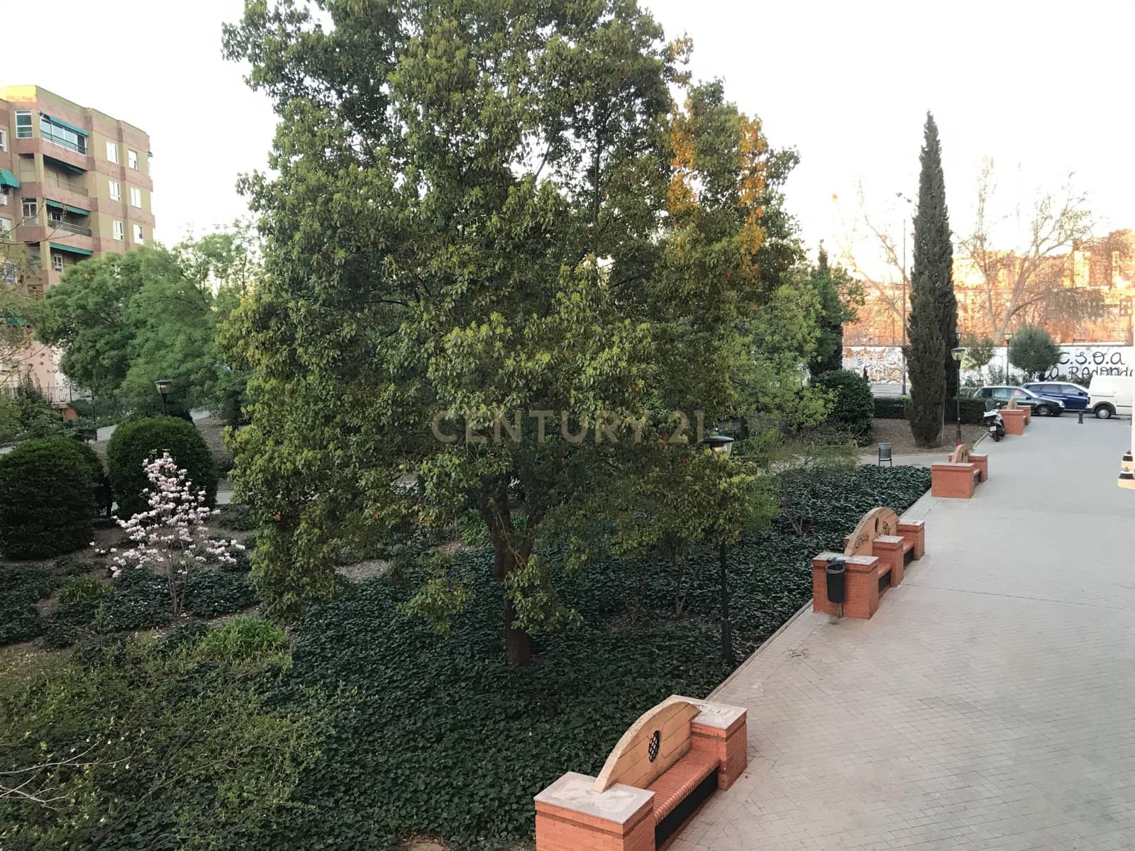 Piso de 1 habitación en Granada ciudad en alquiler - 600 € (Ref: 9453051)