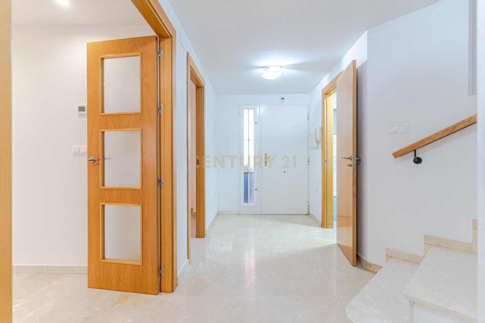 5 quarto Moradia Geminada para venda em La Zubia com piscina garagem - 365 000 € (Ref: 9453433)