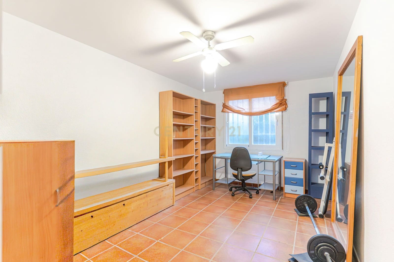 5 quarto Moradia Geminada para venda em La Zubia com piscina garagem - 365 000 € (Ref: 9453433)