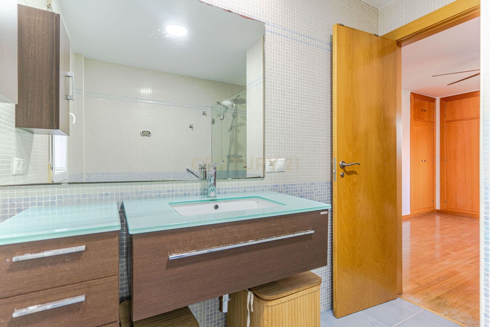 5 quarto Moradia Geminada para venda em La Zubia com piscina garagem - 365 000 € (Ref: 9453433)