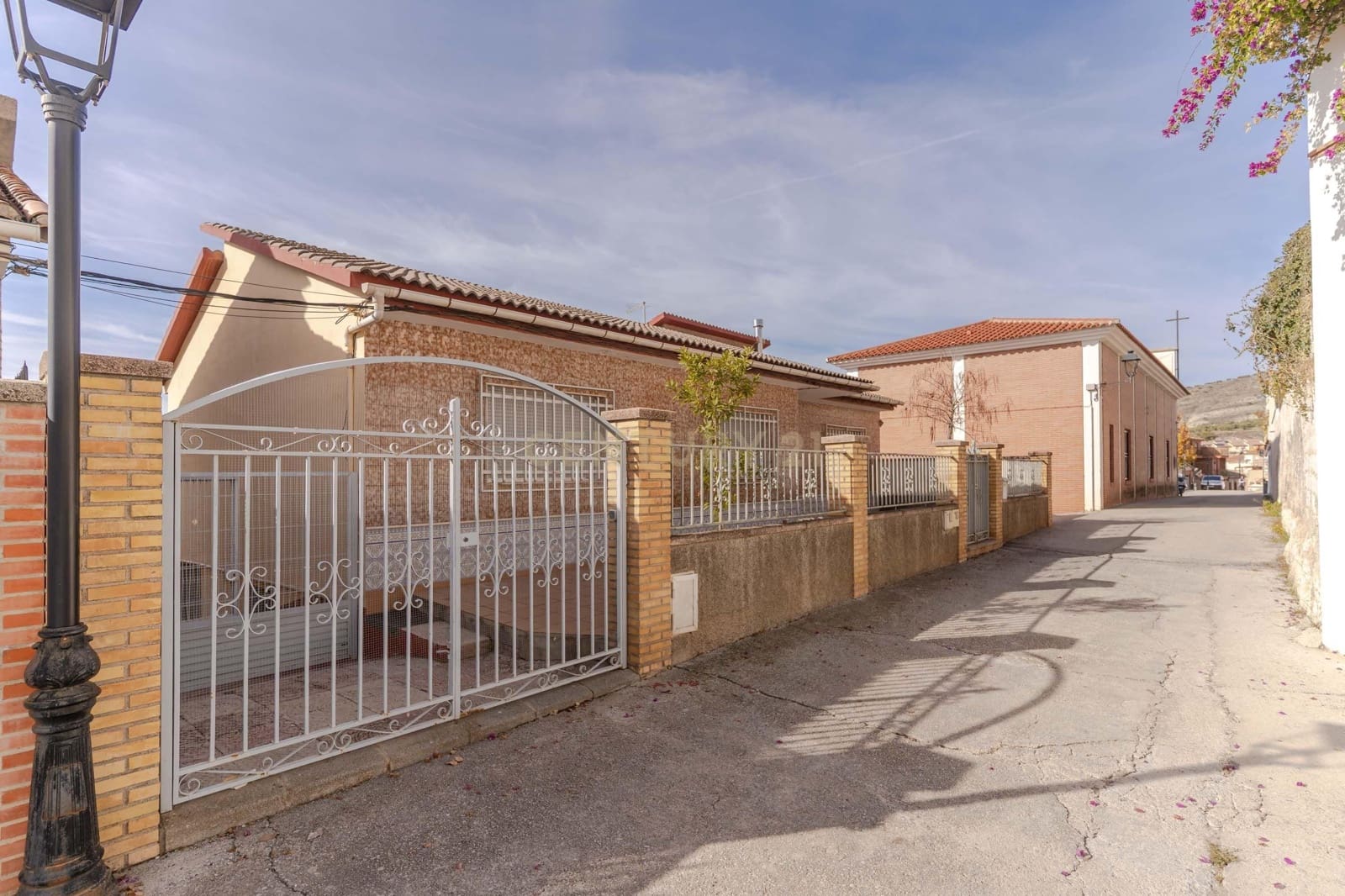 7 sovrum Villa till salu i Alfacar med pool - 259 900 € (Ref: 9455722)