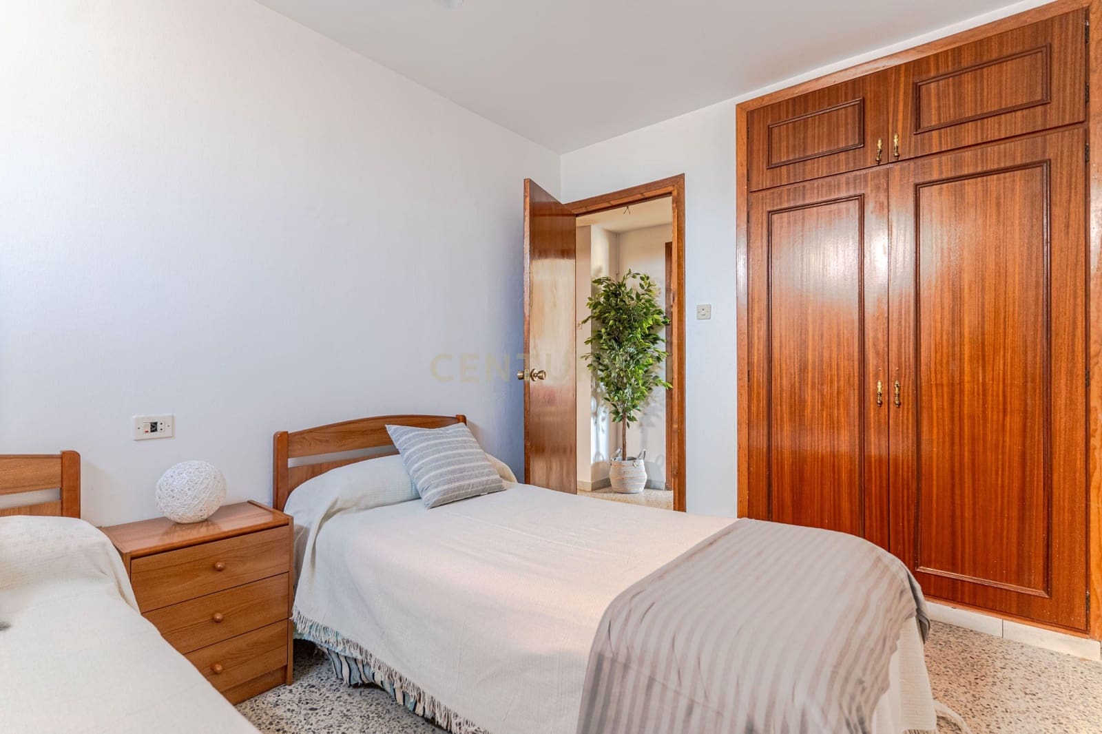 7 sovrum Villa till salu i Alfacar med pool - 259 900 € (Ref: 9455722)