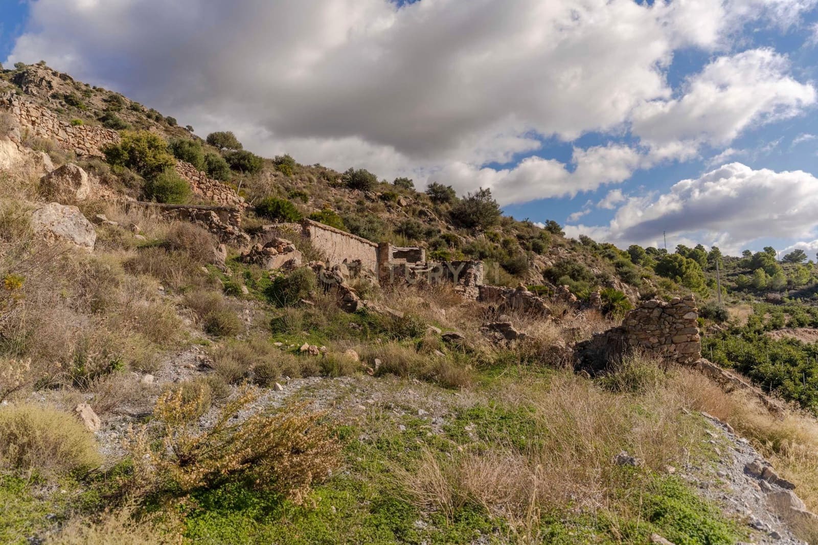 Finca/Landgut zu verkaufen in Velez de Benaudalla - 72.000 € (Ref: 9460939)