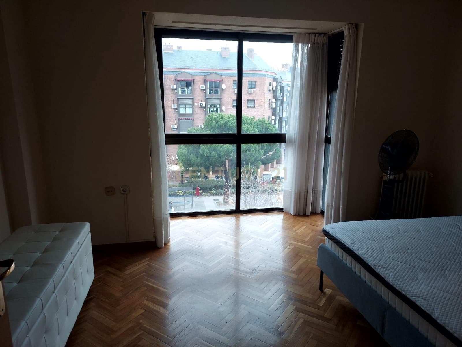 3 Zimmer Wohnung zu vermieten in Madrid Stadt - 1.500 € (Ref: 9462689)