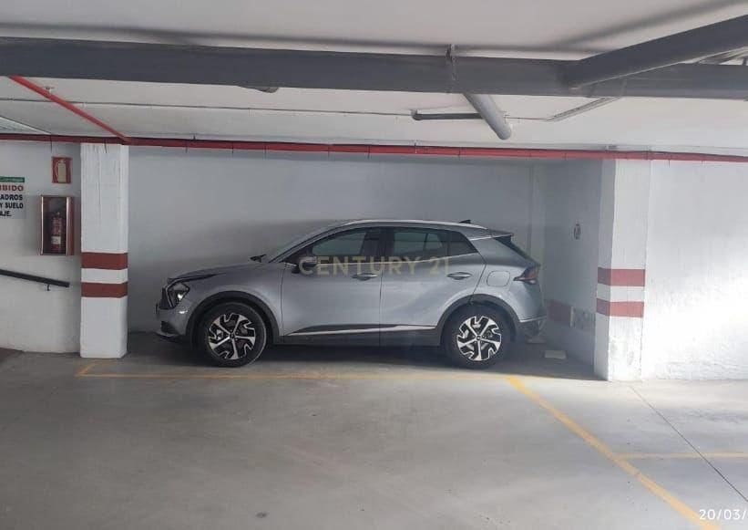 3 chambre Appartement à vendre à Motril avec garage - 235 000 € (Ref: 9473317)