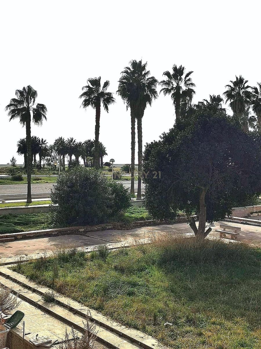 3 chambre Appartement à vendre à Motril avec garage - 235 000 € (Ref: 9473317)