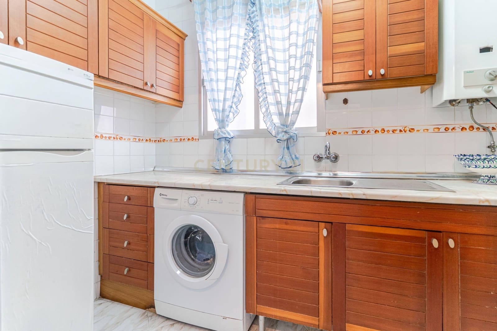 3 chambre Appartement à vendre à Motril avec garage - 235 000 € (Ref: 9473317)