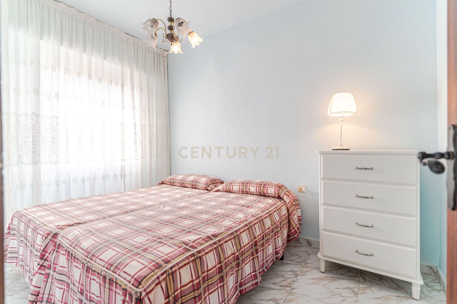 3 chambre Appartement à vendre à Motril avec garage - 235 000 € (Ref: 9473317)