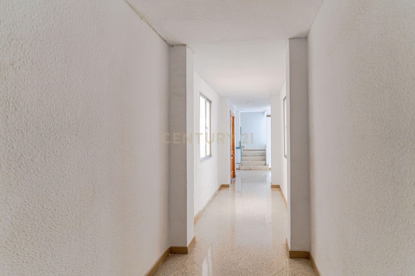 3 chambre Appartement à vendre à Motril avec garage - 235 000 € (Ref: 9473317)