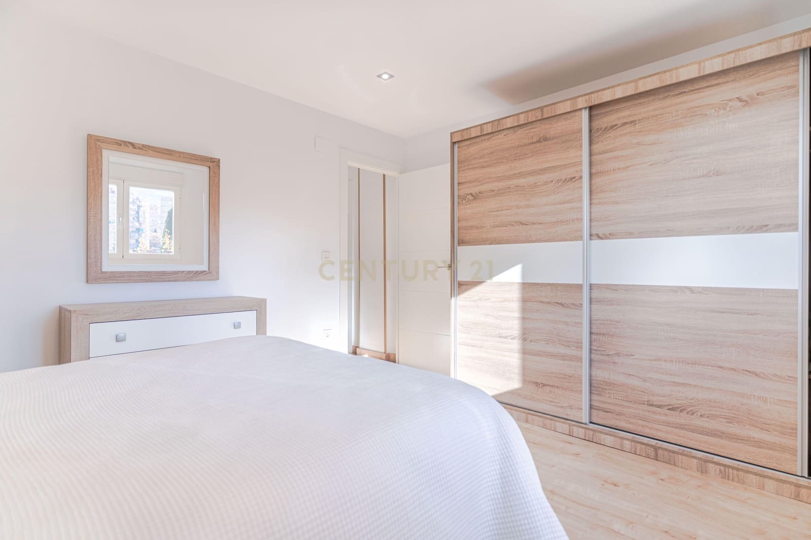 3 makuuhuone Asunto myytävänä paikassa Granada kaupunki - 169 000 € (Ref: 9478943)