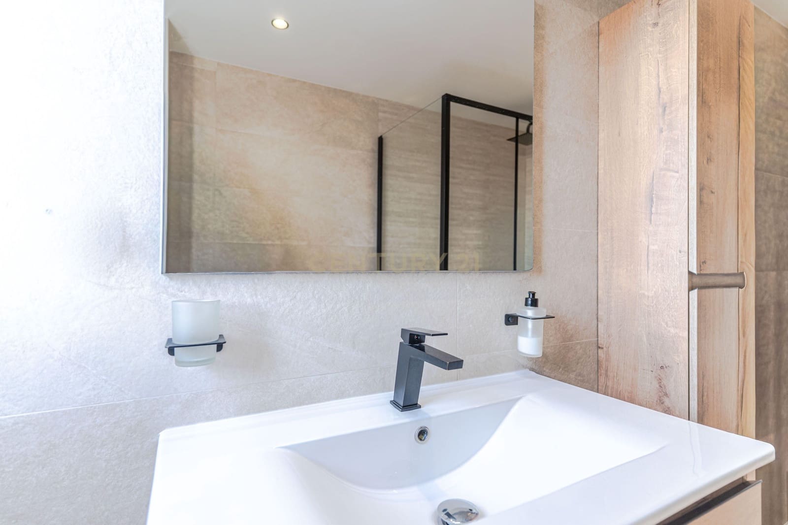 3 makuuhuone Asunto myytävänä paikassa Granada kaupunki - 169 000 € (Ref: 9478943)