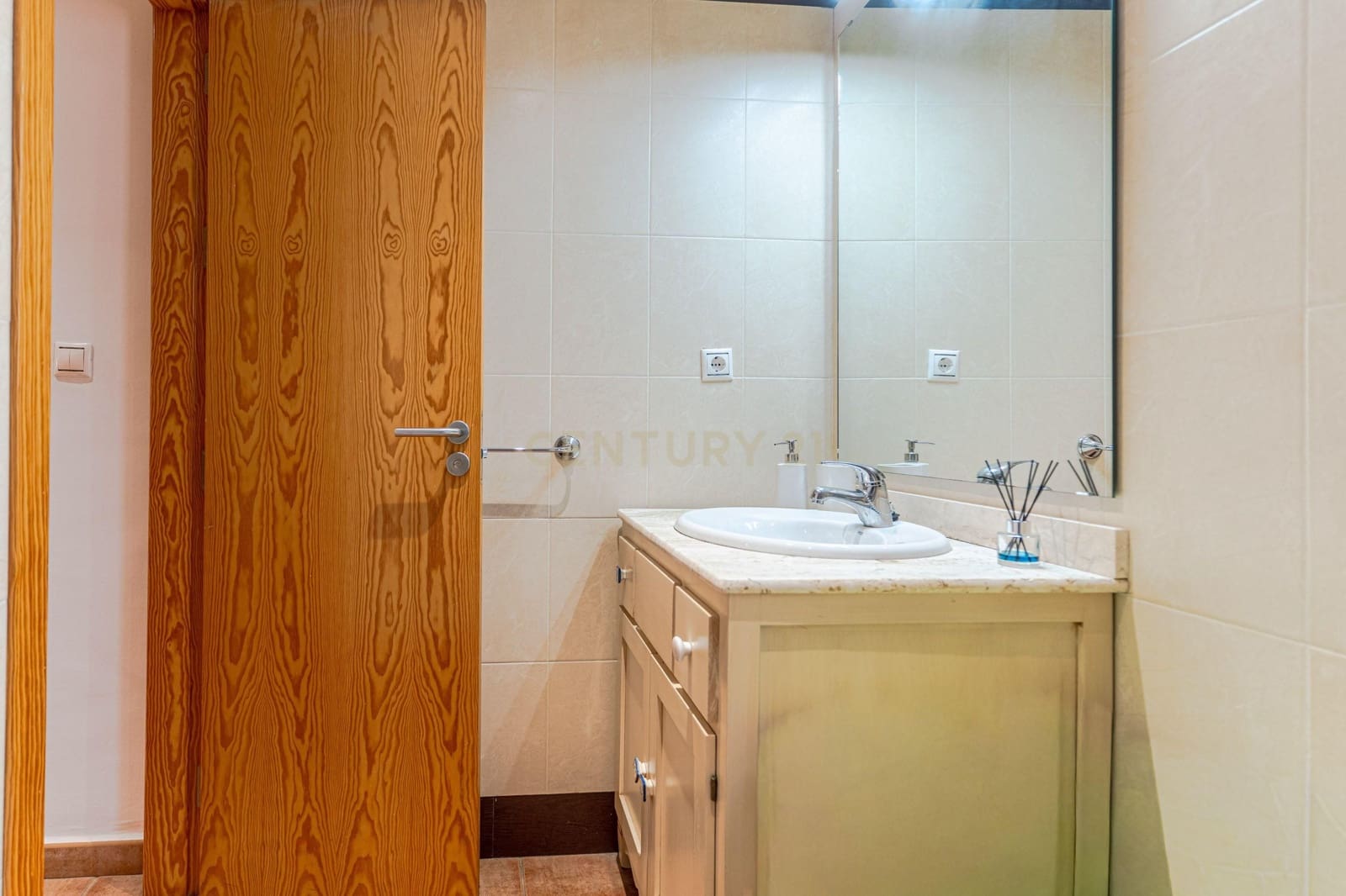 1 slaapkamer Flat te koop in Granada stad - € 169.000 (Ref: 9480740)