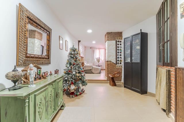 Finca/Casa Rural de 4 habitaciones en Motril en venta con piscina - 350.000 € (Ref: 9480832)