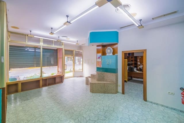 Kaupallinen myytävänä paikassa Motril - 143 000 € (Ref: 9481603)