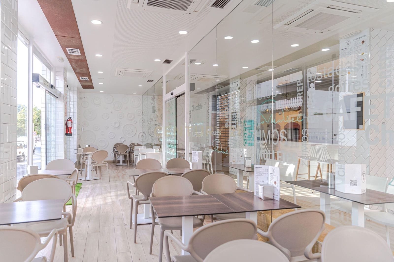 Kommersiell til salgs i Motril - € 220 000 (Ref: 9486486)