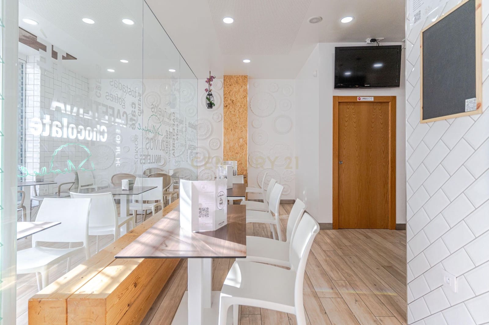 Kommersiell til salgs i Motril - € 220 000 (Ref: 9486486)