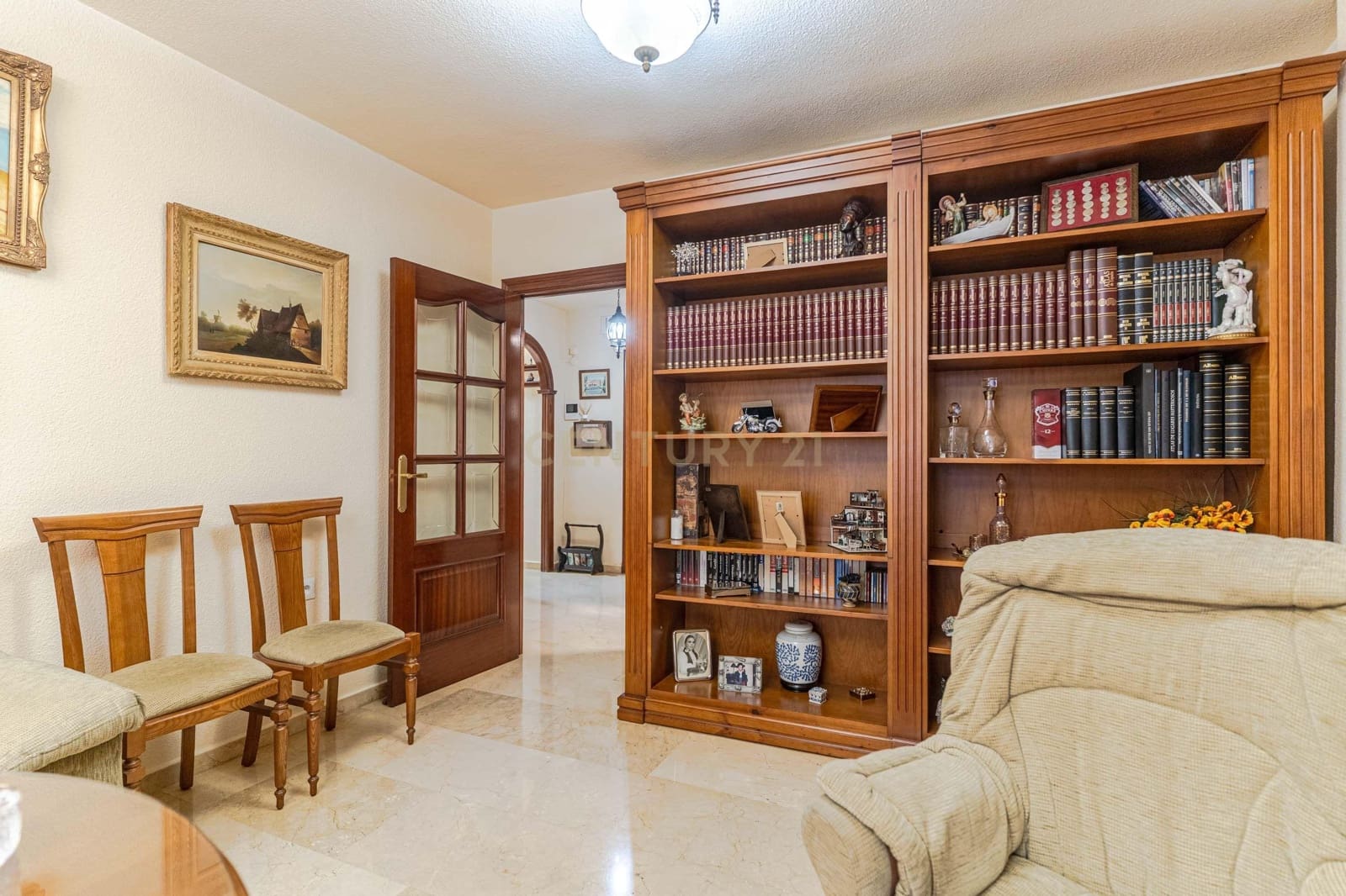 4 soveværelse Lejlighed til salg i Granada by med swimmingpool - € 375.000 (Ref: 9487155)