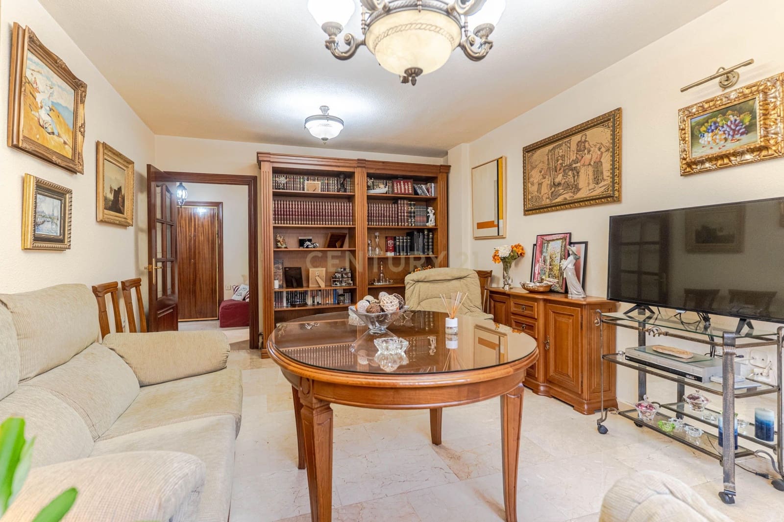 4 soveværelse Lejlighed til salg i Granada by med swimmingpool - € 375.000 (Ref: 9487155)