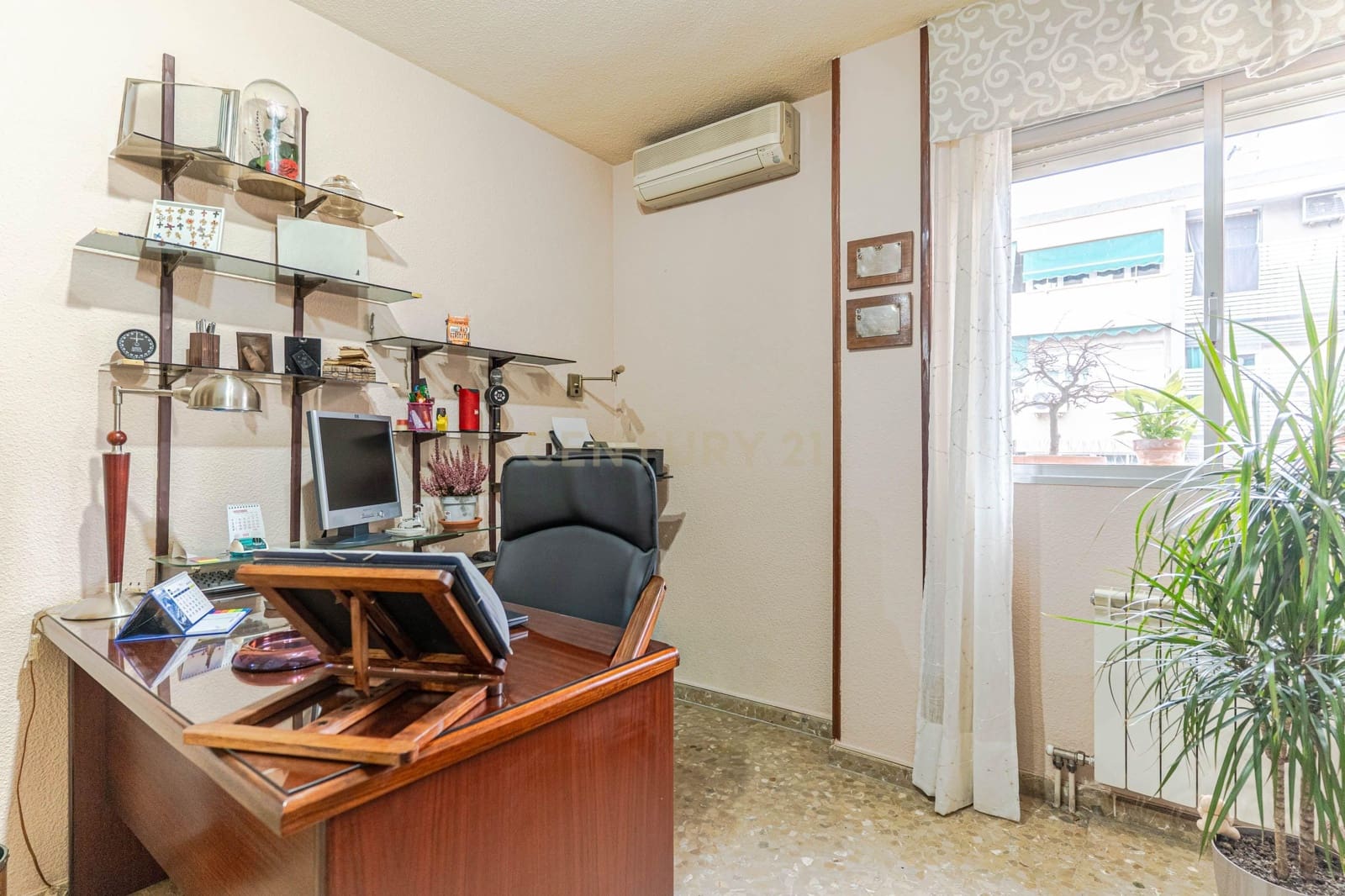 4 soveværelse Lejlighed til salg i Granada by med swimmingpool - € 375.000 (Ref: 9487155)