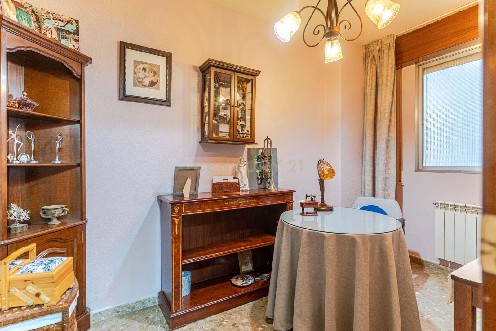 4 soveværelse Lejlighed til salg i Granada by med swimmingpool - € 375.000 (Ref: 9487155)